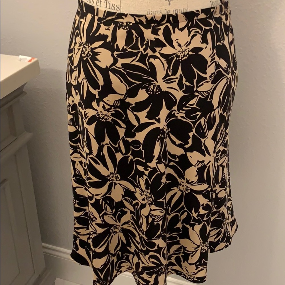 Ann Taylor Petite Floral Skirt SZ 10P